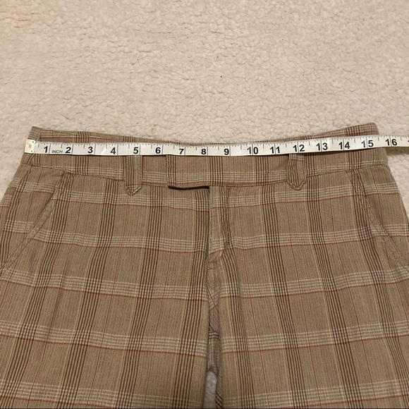 Billabong brown plaid Bermuda shorts - Picture 7 of 9